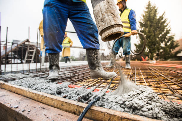 Best Concrete Driveway Installation in Rayre, MO